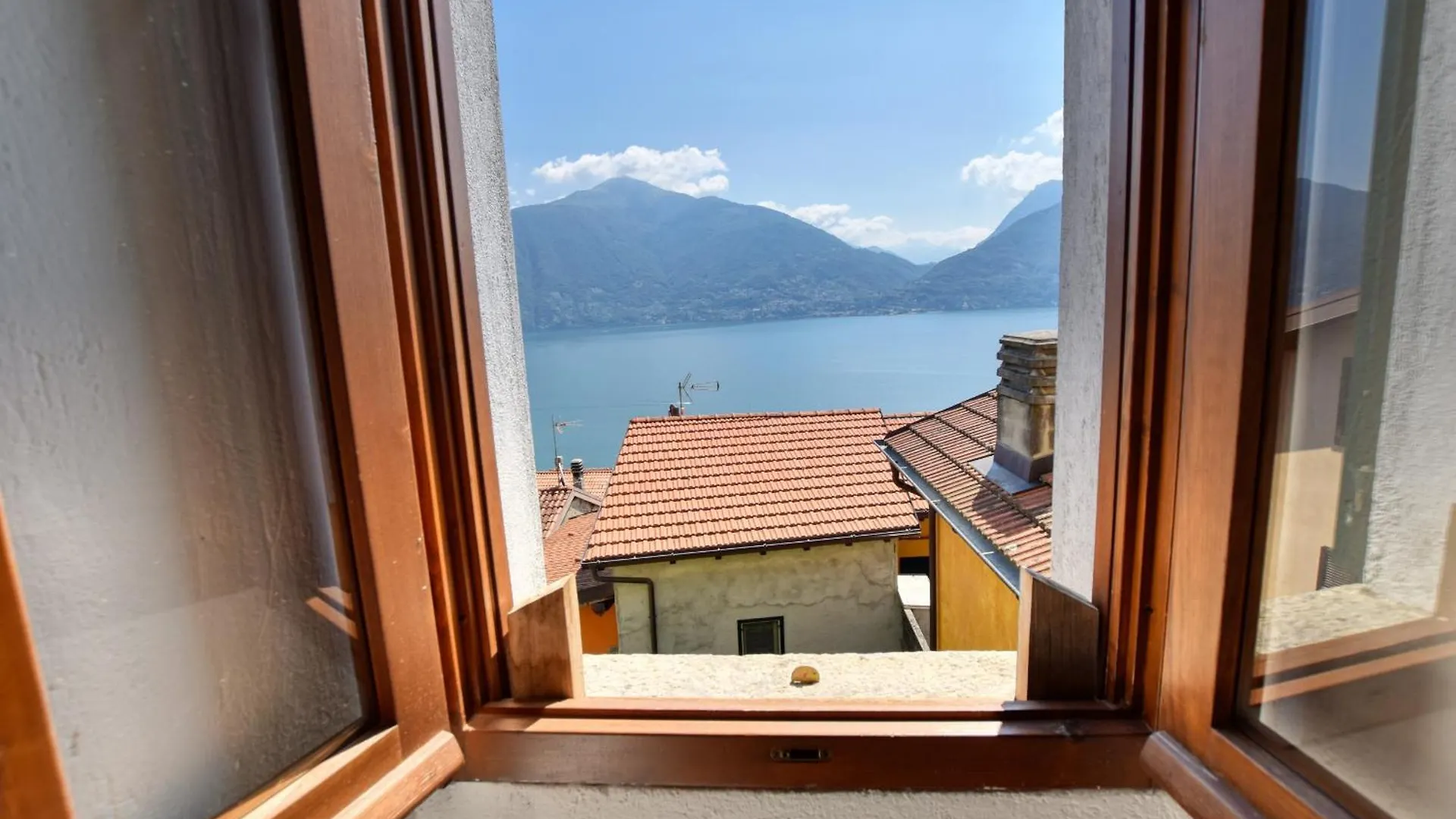 Villa Casa Davide San Siro  Сasa de vacaciones San Siro (Lombardy)